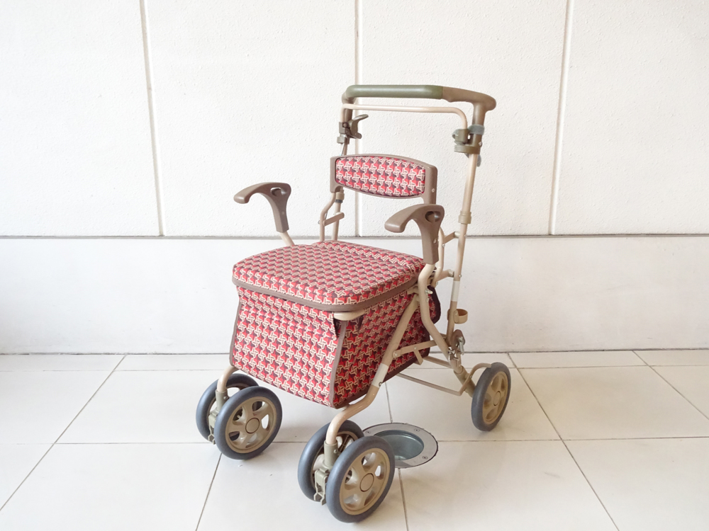 介護用品　中古販売