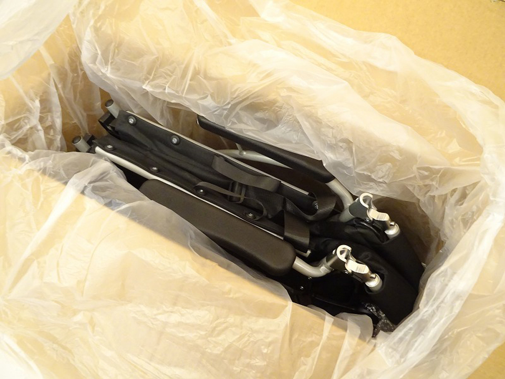 介護用品　車椅子