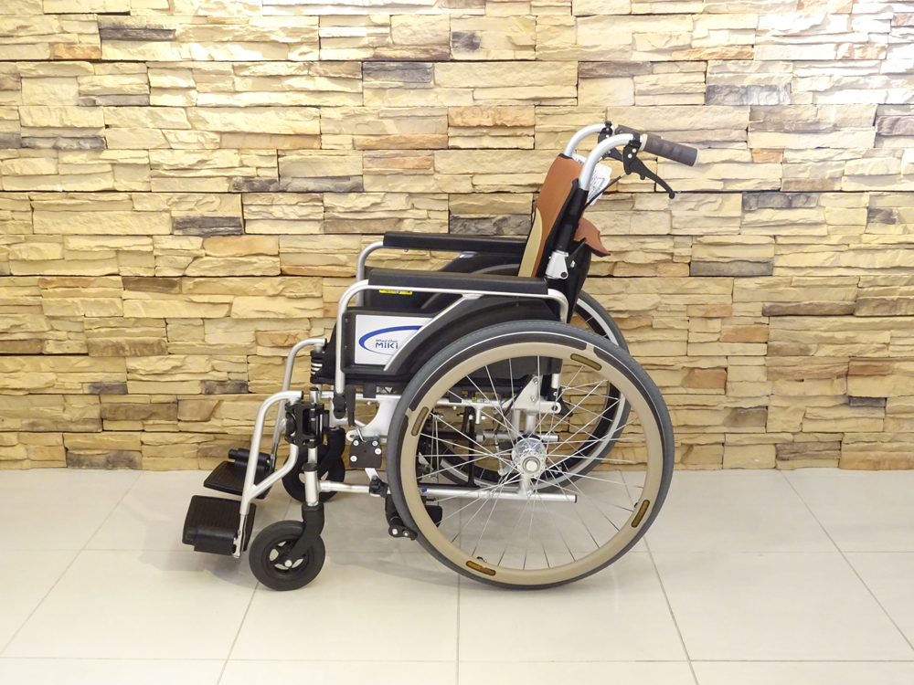 介護用品 車椅子