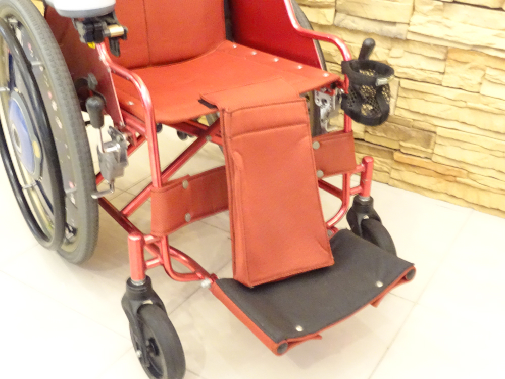 介護用品　車椅子