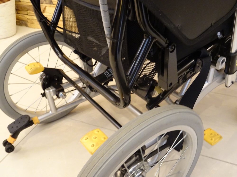 介護用品　車椅子