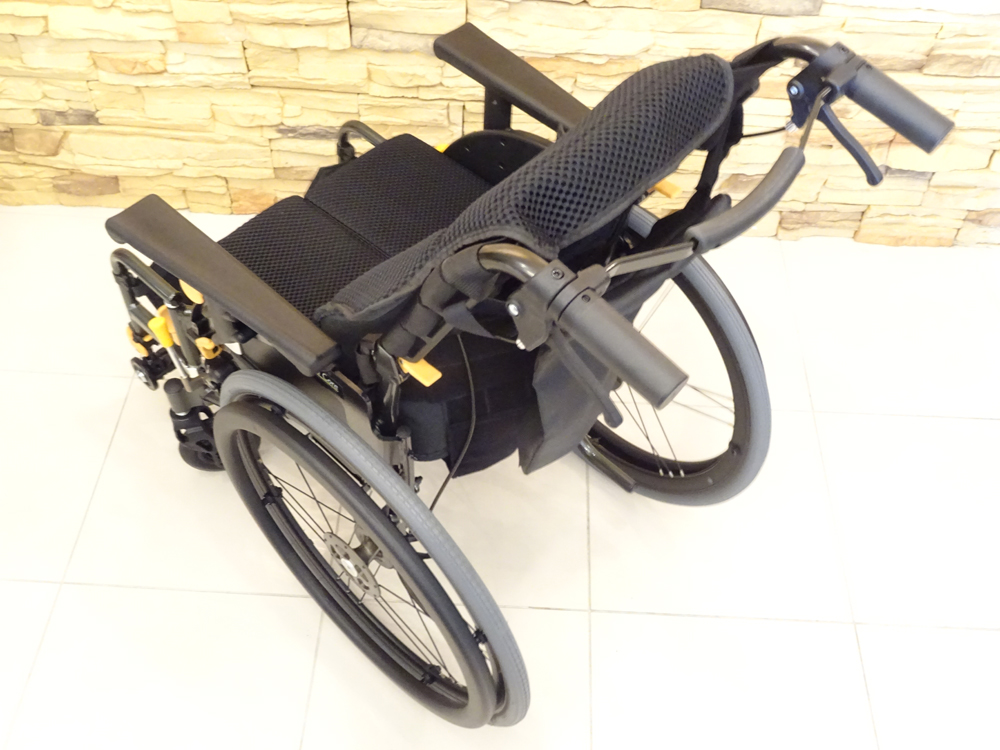 介護用品 車椅子