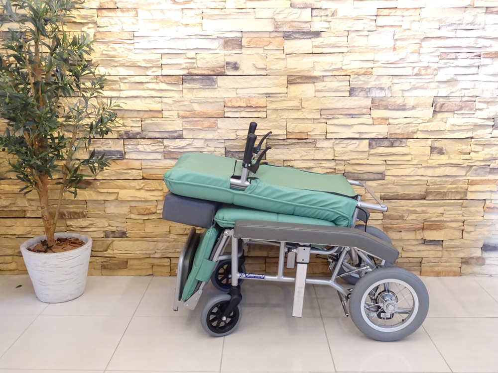 介護用品 車椅子